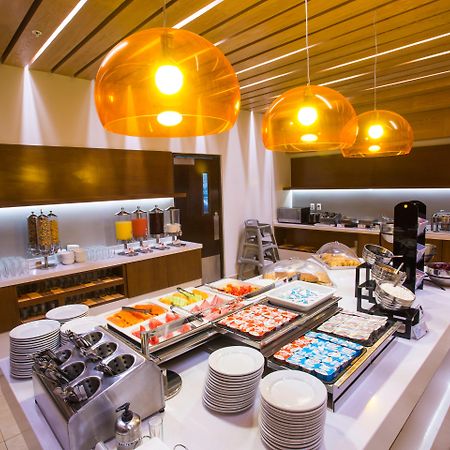 Holiday Inn Express Merida By Ihg Buitenkant foto