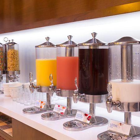 Holiday Inn Express Merida By Ihg Buitenkant foto