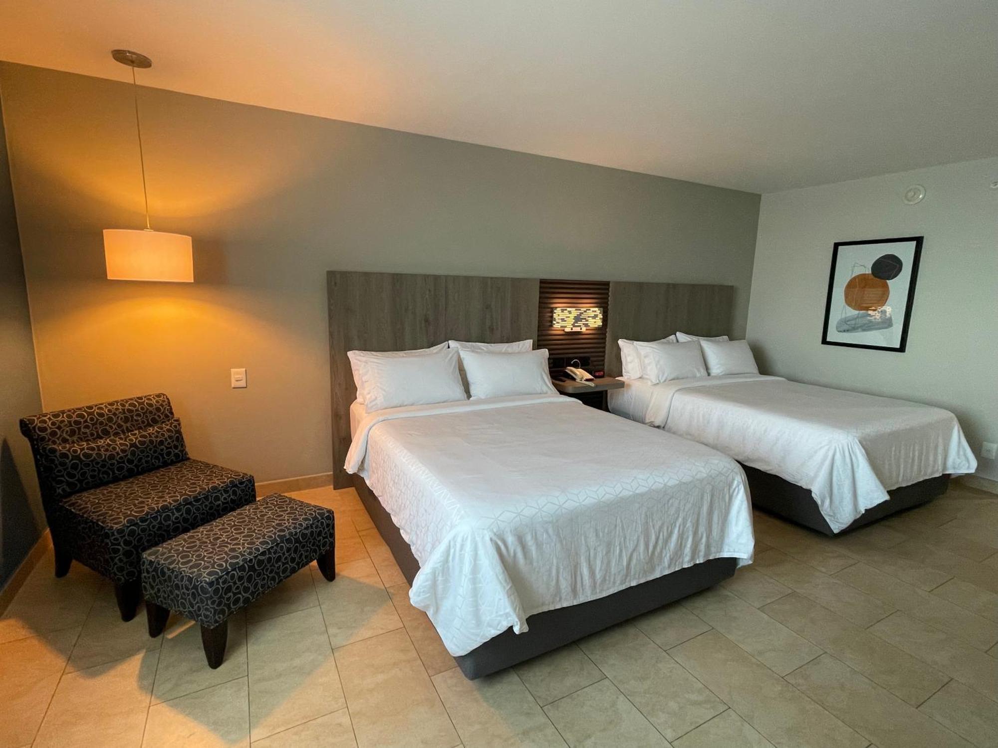 Holiday Inn Express Merida By Ihg Buitenkant foto