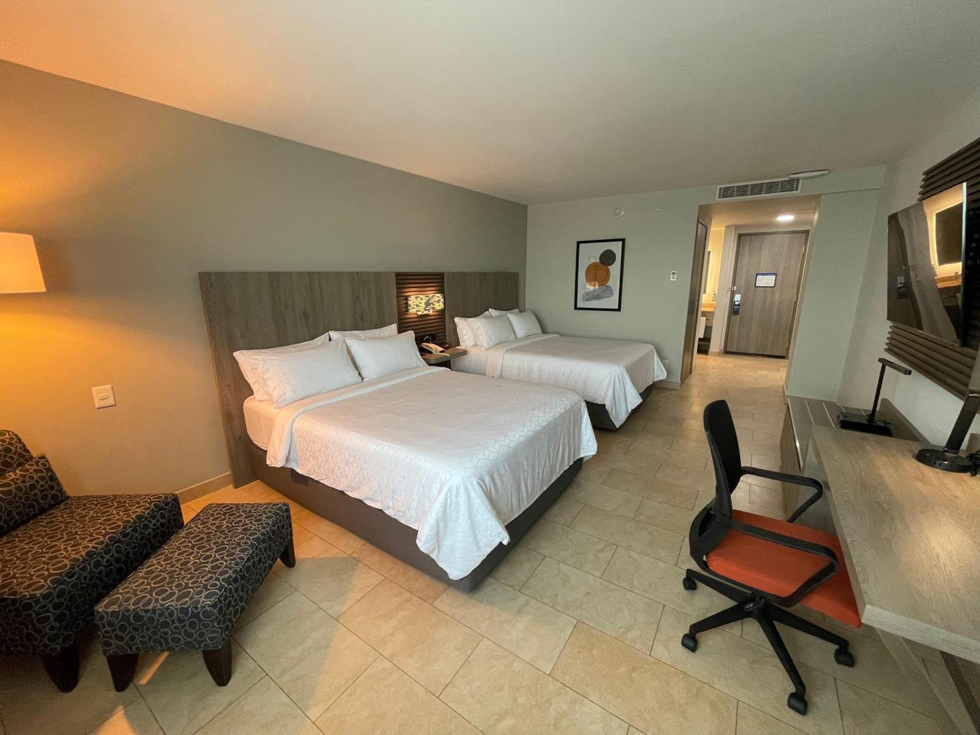 Holiday Inn Express Merida By Ihg Buitenkant foto