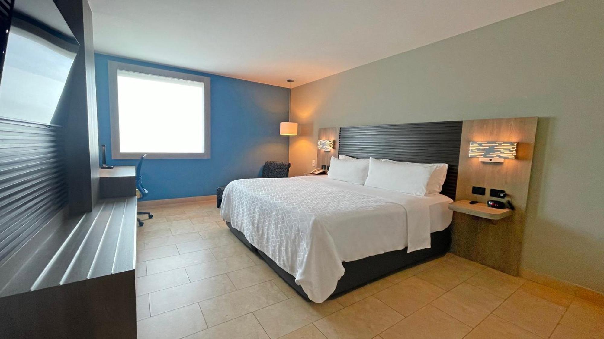 Holiday Inn Express Merida By Ihg Buitenkant foto