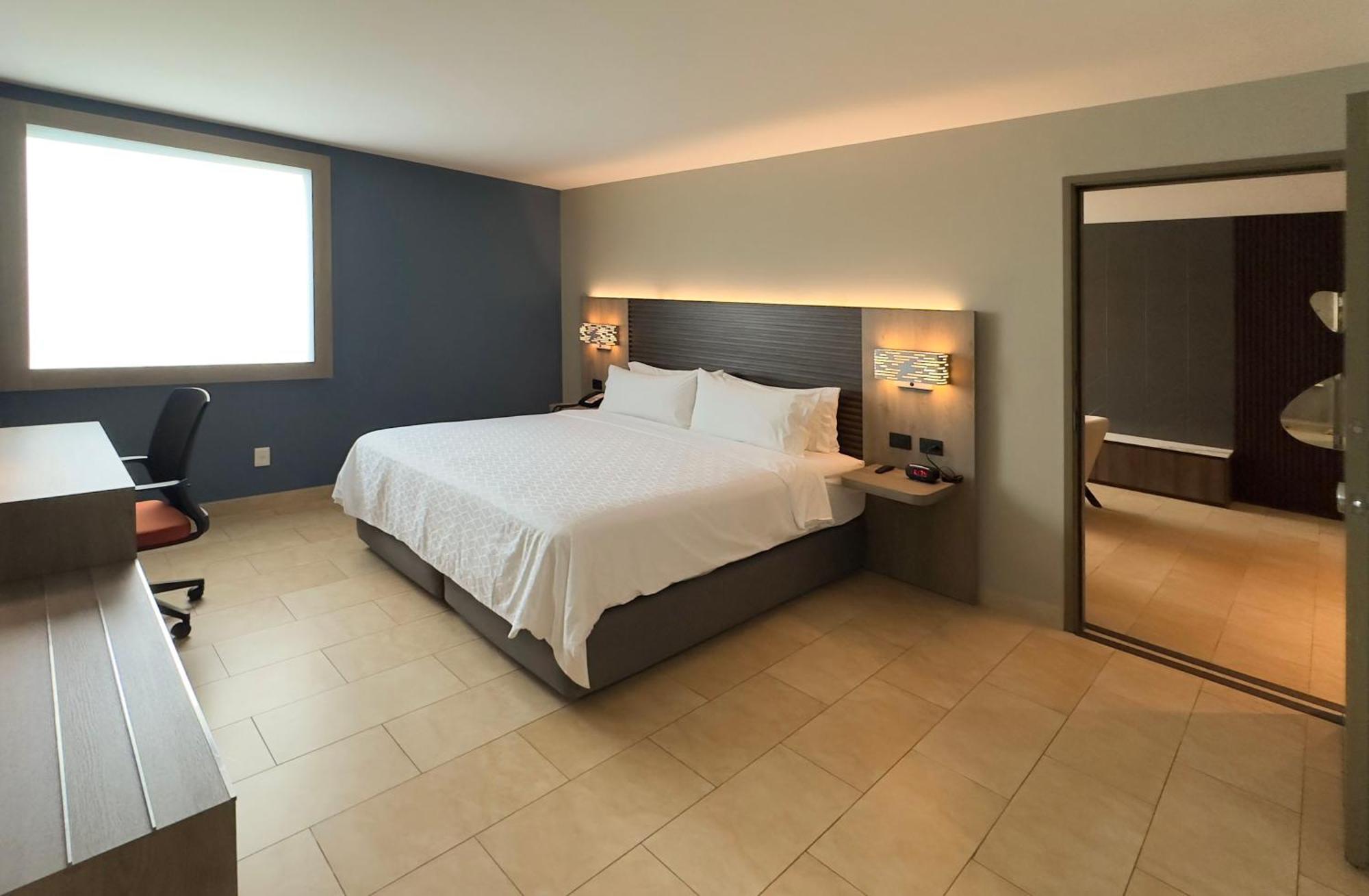 Holiday Inn Express Merida By Ihg Buitenkant foto