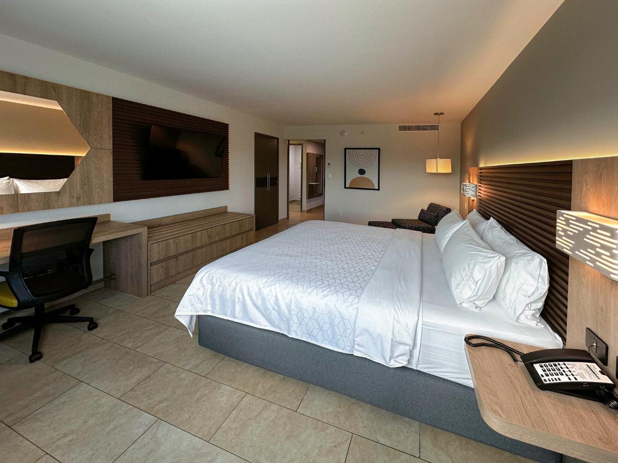 Holiday Inn Express Merida By Ihg Buitenkant foto